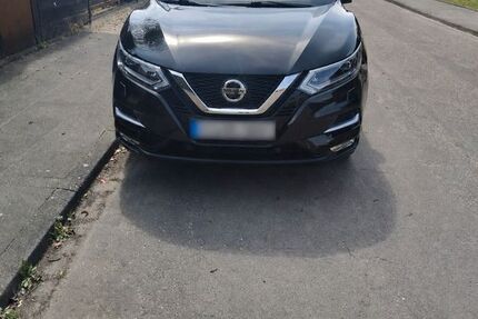 Nissan Qashqai 76.843 km 15.800 &euro; Duisburg 47198