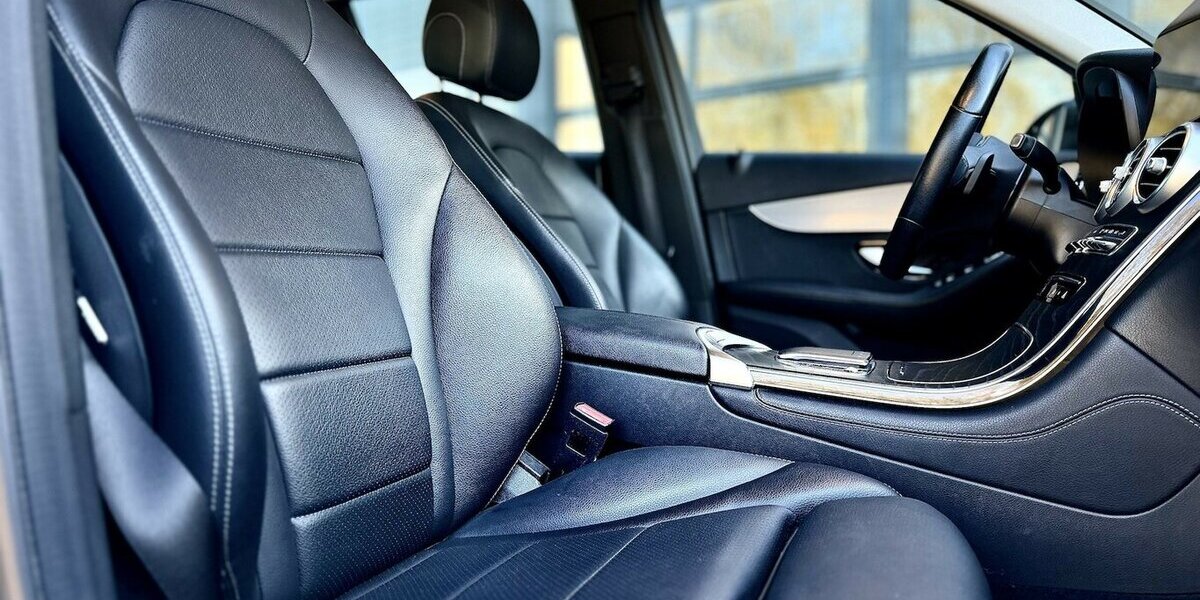 Mercedes-Benz GLC 220 d 4Matic / 1.Hd / MBUX / Kamera / Leder 99.000 km 32.490 &euro; Mönchengladbach 41066