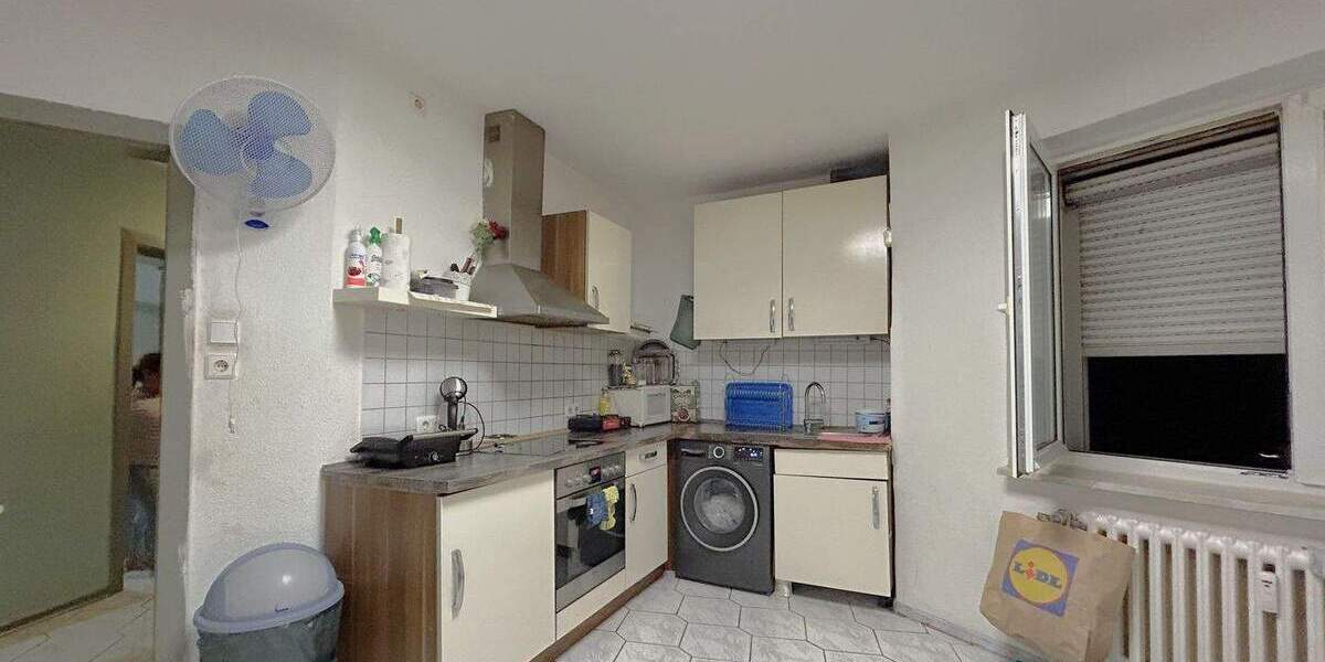 Etagenwohnung Duisburg Untermeiderich - 3 Zimmer, 82 m&sup2;, 119.000&euro; | Angebot:25865311