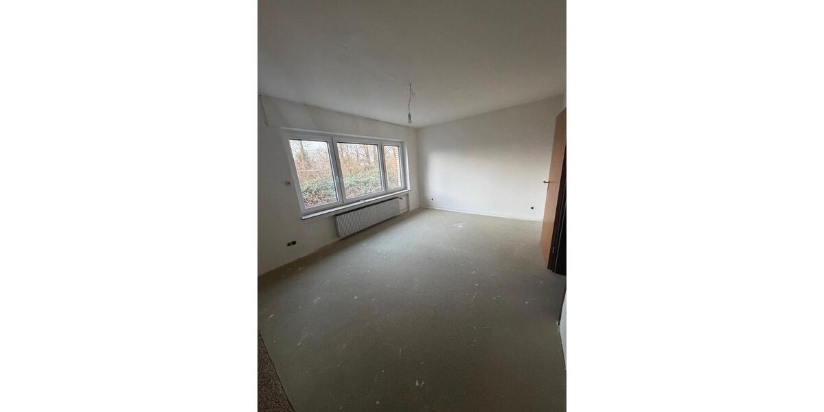 Reihenhaus Mülheim an der Ruhr Mellinghofen - 7 Zimmer, 180 m&sup2;, 1.900&euro; | Angebot:25945128