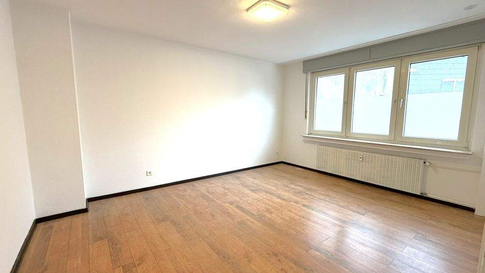 Etagenwohnung Duisburg Alt-Hamborn - 3 Zimmer, 63 m&sup2;, 85.000&euro; | Angebot:25916180