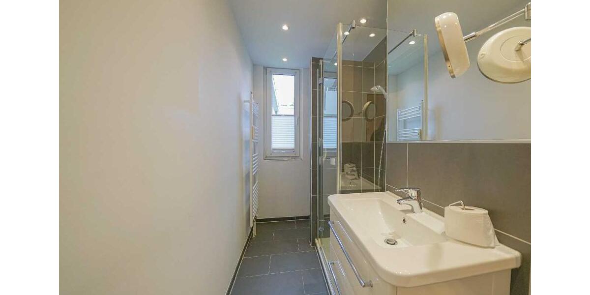 Etagenwohnung Ratingen Homberg - 2 Zimmer, 60 m&sup2;, 720&euro; | Angebot:26678929