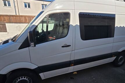 Mercedes-Benz Sprinter 423.644 km 12.550 &euro; Duisburg 47138