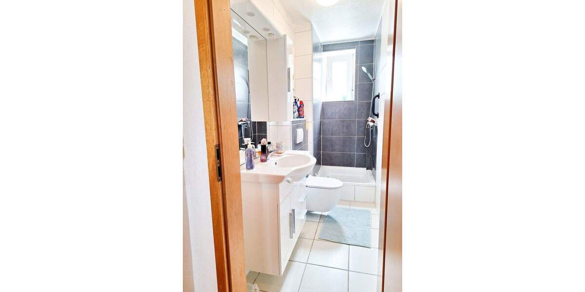 Mehrfamilienhaus, Wohnhaus Krefeld Linn - 8 Zimmer, 204 m&sup2;, 570.000&euro; | Angebot:25755263