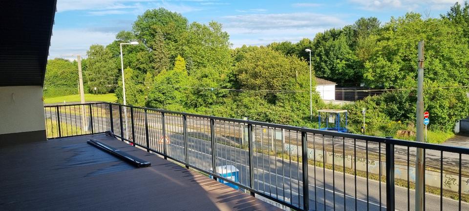 Dachgeschoßwohnung Mülheim an der Ruhr Menden-Holthausen - 3 Zimmer, 76 m&sup2;, 1.200&euro; | Angebot:25340739