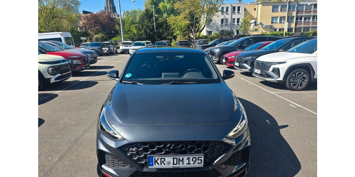 Hyundai i30 51.000 km 26.990 &euro; Krefeld 47829