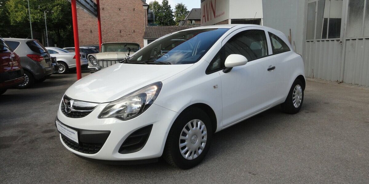 Opel Corsa Selection Klima Kette+TÜV neu S.heft 179.000 km 3.700 &euro; Neuss 41462