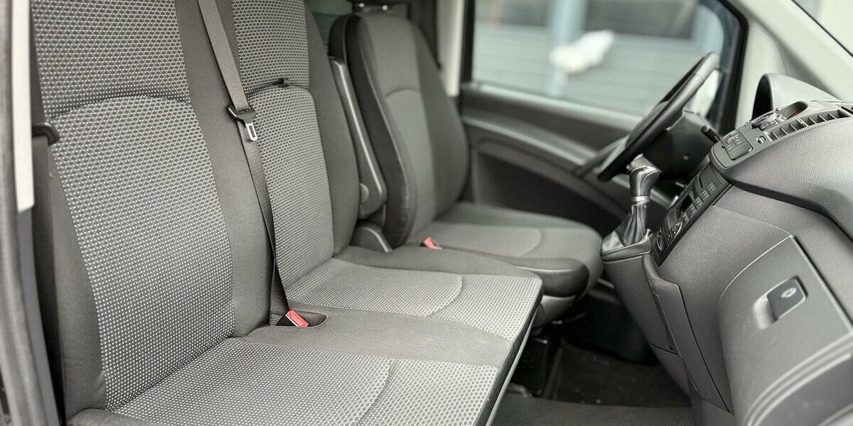 Mercedes-Benz Vito Kombi 122 CDI/ Klima / 2xSchiebetüren / AHK 240.000 km 22.490 &euro; Mönchengladbach 41066