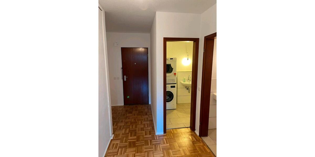 Etagenwohnung Düsseldorf Stadtmitte - 2.5 Zimmer, 65 m&sup2;, 820&euro; | Angebot:26680686