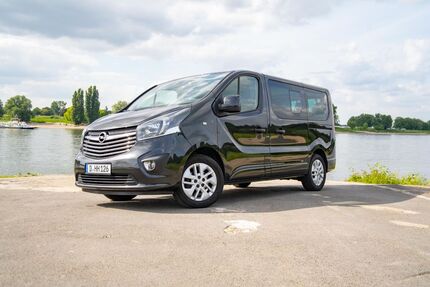 Opel Vivaro 118.000 km 18.900 &euro; Düsseldorf 40489