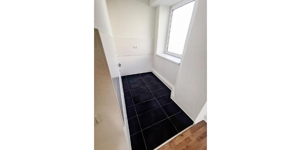 Etagenwohnung Mönchengladbach Süd - 3 Zimmer, 65 m&sup2;, 549&euro; | Angebot:25590564