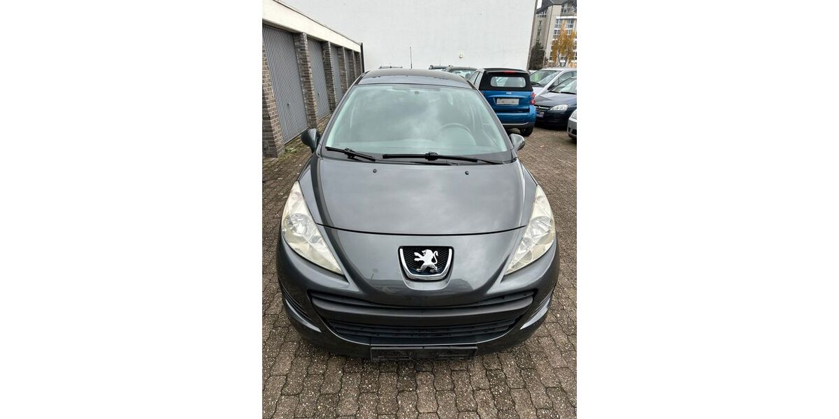 Peugeot 207 108.022 km 2.490 &euro; Mönchengladbach 41239