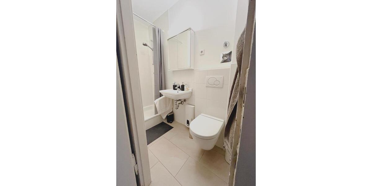 Terrassenwohnung Düsseldorf Flingern Süd - 2 Zimmer, 60 m&sup2;, 1.200&euro; | Angebot:25307069