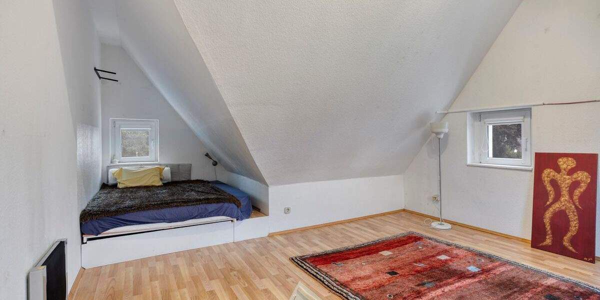 Doppelhaushälfte Düsseldorf Wittlaer - 2 Zimmer, 89 m&sup2;, 439.000&euro; | Angebot:25687695