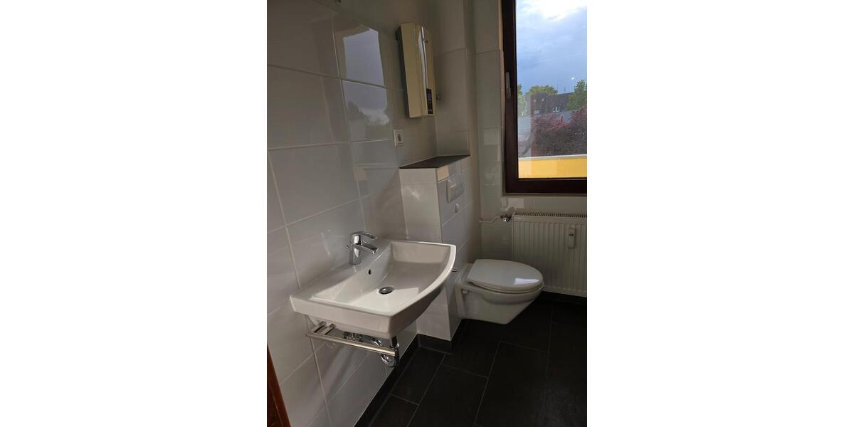 Etagenwohnung Duisburg Mittelmeiderich - 3 Zimmer, 78 m&sup2;, 600&euro; | Angebot:27592745