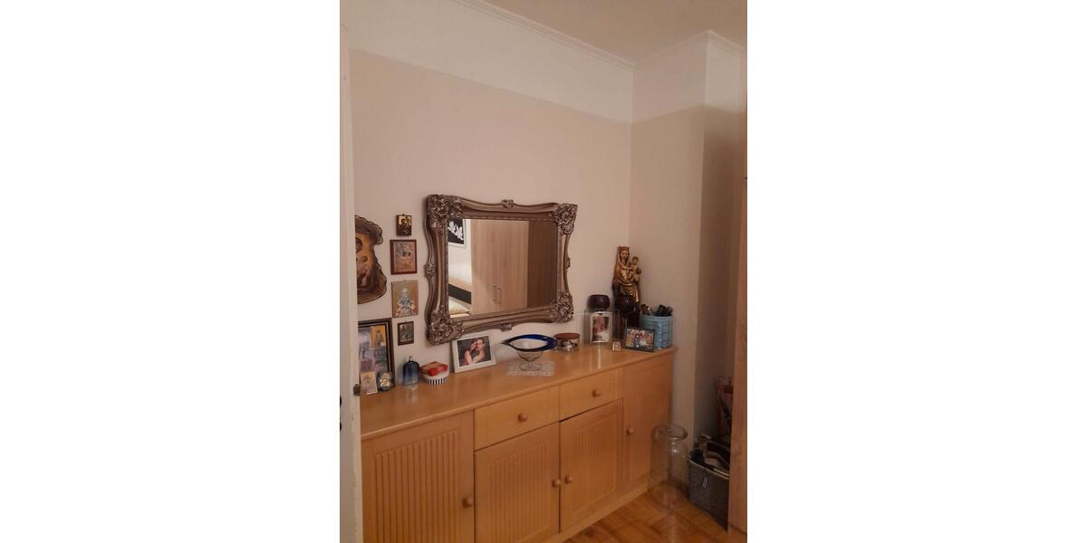 Einfamilienhaus Grevenbroich - 6 Zimmer, 126 m&sup2;, 1.200&euro; | Angebot:26682762