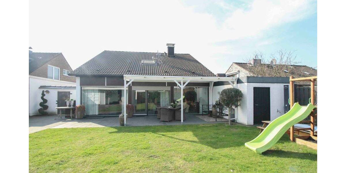 Einfamilienhaus Moers Scherpenberg - 4 Zimmer, 469.000&euro; | Angebot:26080883