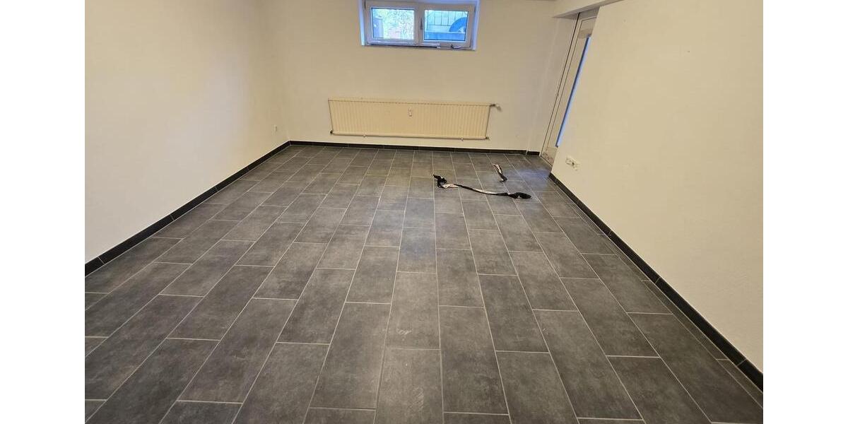 Etagenwohnung Mönchengladbach Ost - 1 Zimmer, 28 m&sup2;, 300&euro; | Angebot:26528629