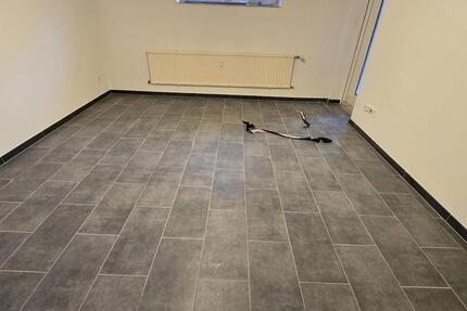 Wohnung Mönchengladbach Ost - 1 Zimmer, 28 m&sup2;, 300&euro; | Angebot:26528629