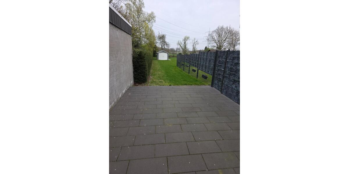 Etagenwohnung Moers Schwafheim - 2 Zimmer, 68 m&sup2;, 1.000&euro; | Angebot:25903167