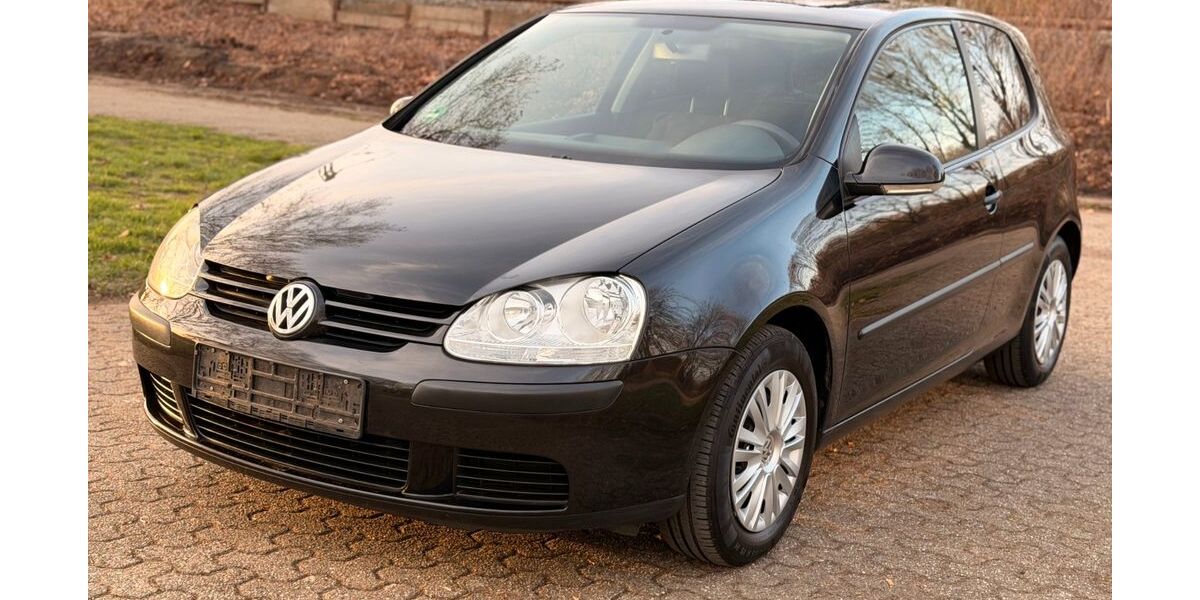 VW Golf 168.850 km 2.699 &euro; Oberhausen 46045