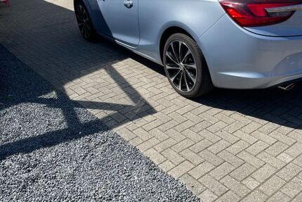 Opel Cascada 163.300 km 9.750 &euro; Krefeld 47804