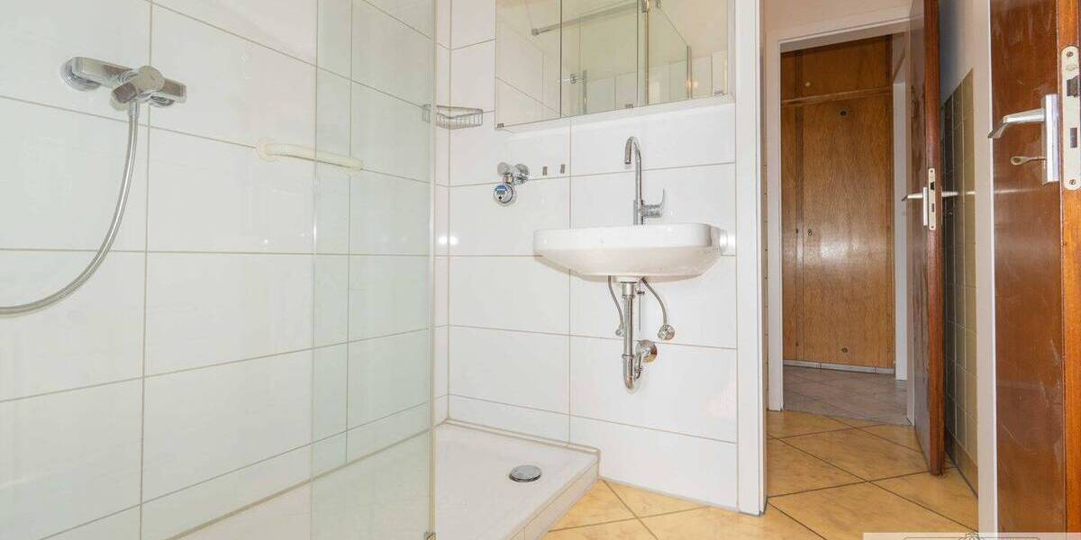 Etagenwohnung Hilden Nord Kalstert - 4 Zimmer, 81 m&sup2;, 950&euro; | Angebot:25899790