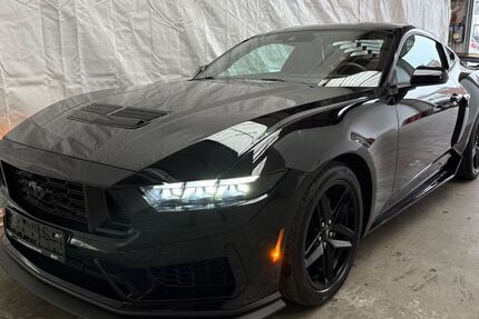 Ford Mustang 7.600 km 37.900 &euro; Düsseldorf 40589