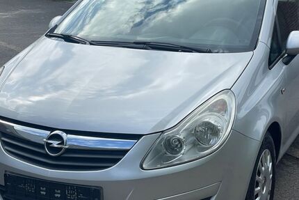 Opel Corsa 182.299 km 1.950 &euro; Krefeld 47799