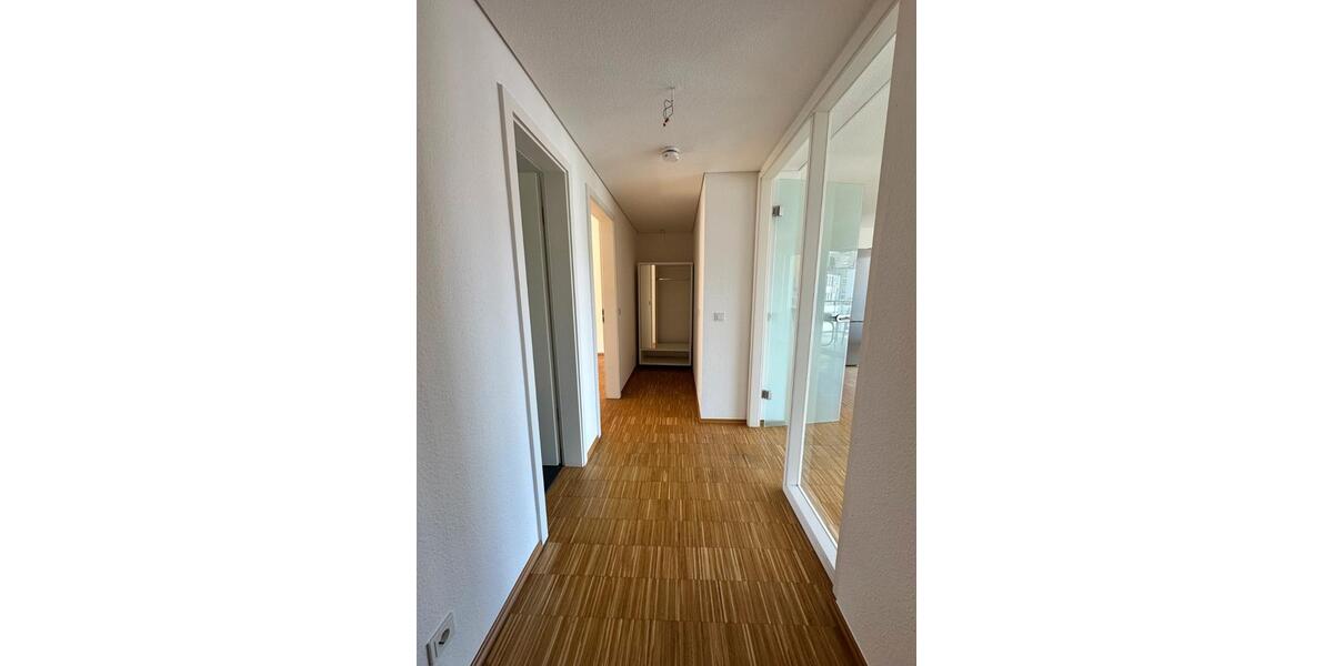 Etagenwohnung Krefeld Cracau - 2 Zimmer, 70 m&sup2;, 770&euro; | Angebot:26688518
