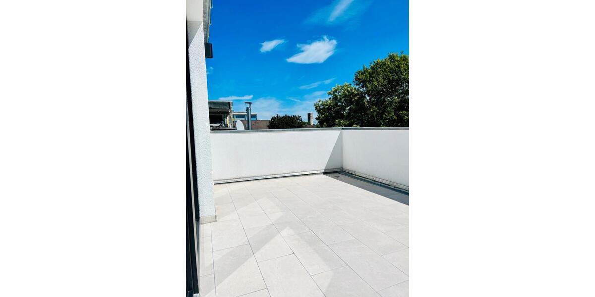 Dachgeschoßwohnung Krefeld - 2 Zimmer, 87 m&sup2;, 1.300&euro; | Angebot:26664001