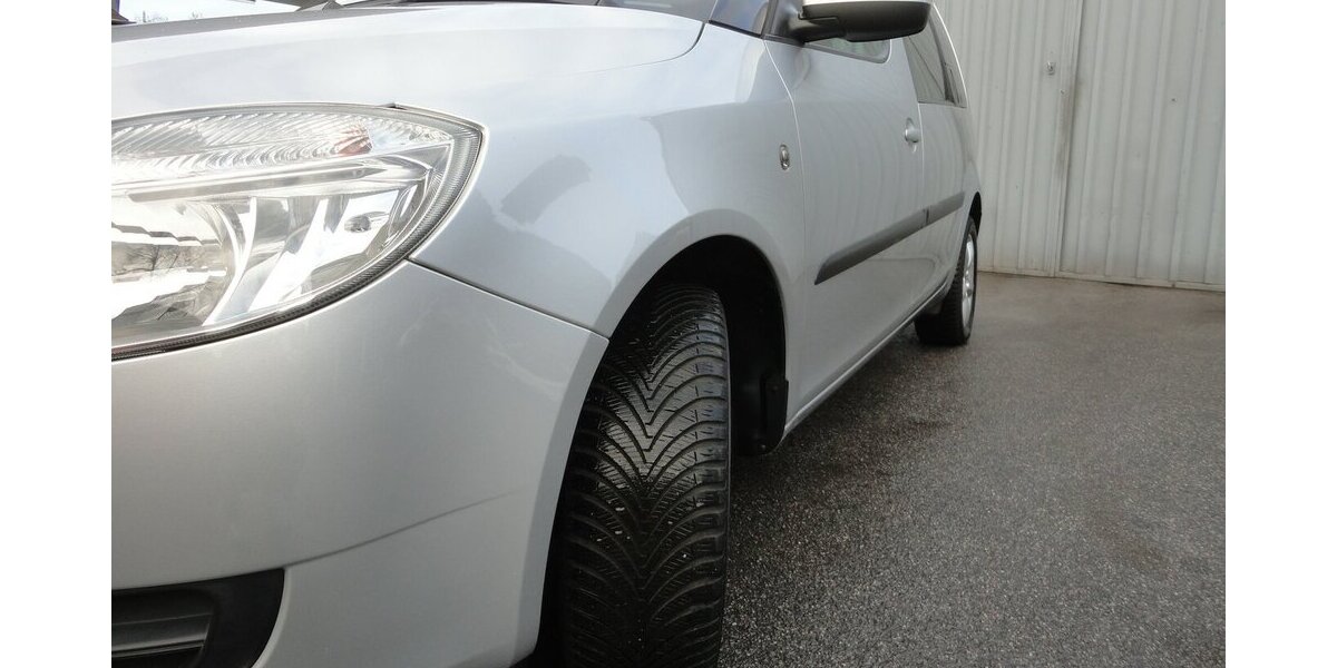 Skoda Roomster 1,6 Style Plus Edit. Autom Klimatr.1.Hd 113.000 km 7.490 &euro; Neuss 41462