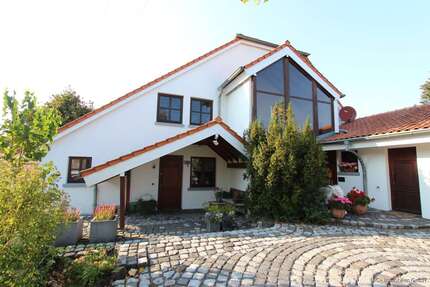 Haus Nettetal - 8 Zimmer, 284 m&sup2;, 925.000&euro; | Angebot:17791002