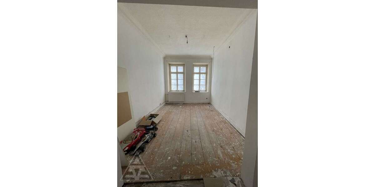 Einfamilienhaus Krefeld Gartenstadt - 15 Zimmer, 400 m&sup2;, 830.000&euro; | Angebot:25873905