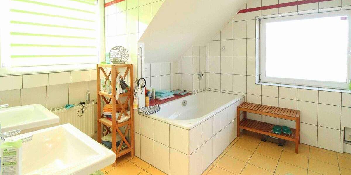 Einfamilienhaus Tönisvorst St. Tönis - 6 Zimmer, 950.000&euro; | Angebot:25822999