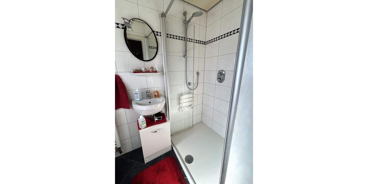 Doppelhaushälfte Duisburg Bergheim - 4 Zimmer, 130 m&sup2;, 419.000&euro; | Angebot:25686064