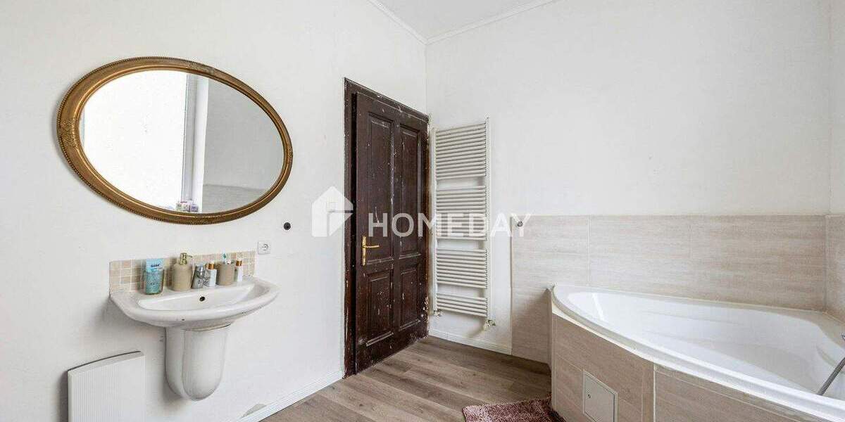 Einfamilienhaus Mönchengladbach Rheydt - 8 Zimmer, 210 m&sup2;, 349.000&euro; | Angebot:25684150