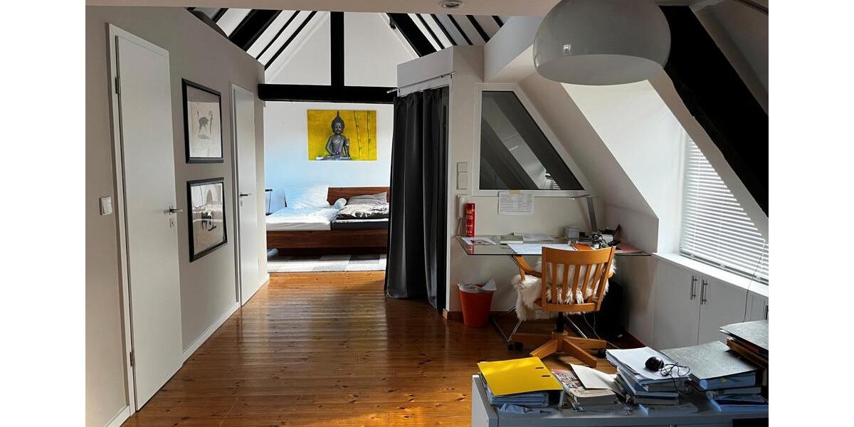 Dachgeschoßwohnung Düsseldorf Stadtbezirk 7 - 5 Zimmer, 139 m&sup2;, 695.000&euro; | Angebot:26067812