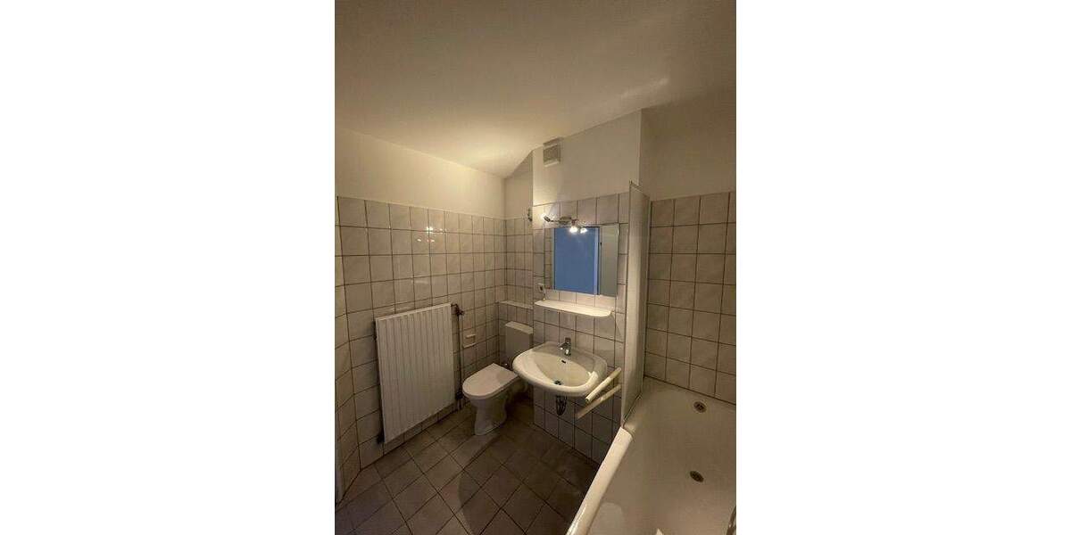 Etagenwohnung Grefrath - 2 Zimmer, 62 m&sup2;, 550&euro; | Angebot:25692299