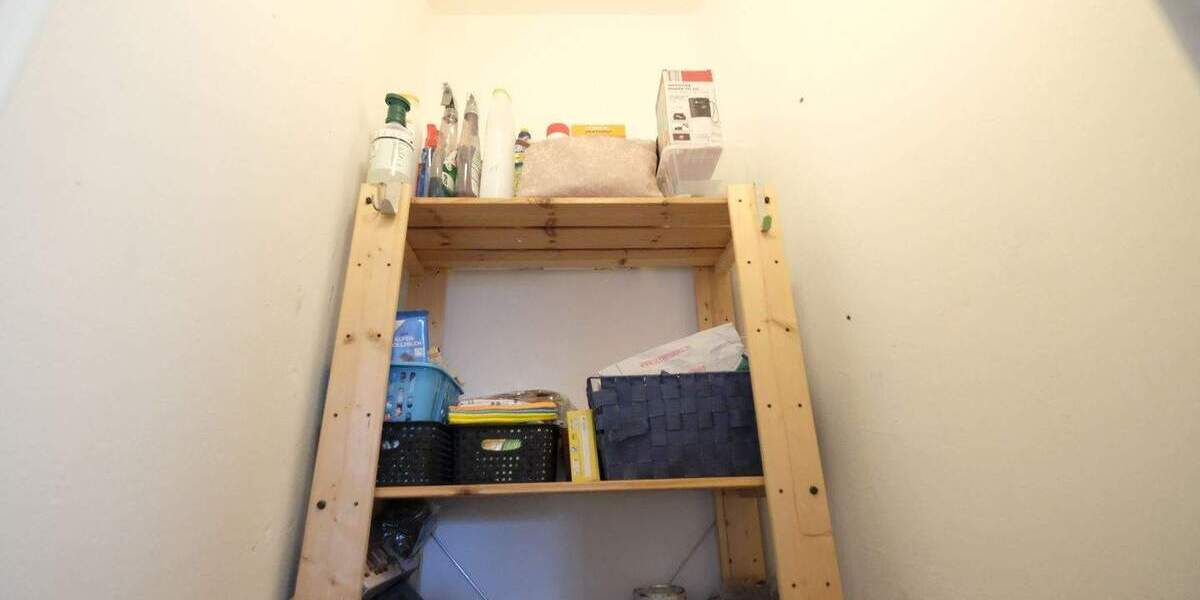 Etagenwohnung Duisburg Hochheide - 3 Zimmer, 87 m&sup2;, 110.000&euro; | Angebot:25798808