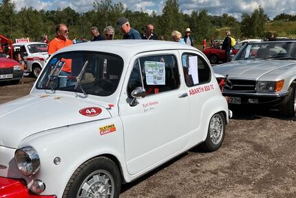 Abarth Andere 90.000 km 19.850 &euro; Duisburg 47167