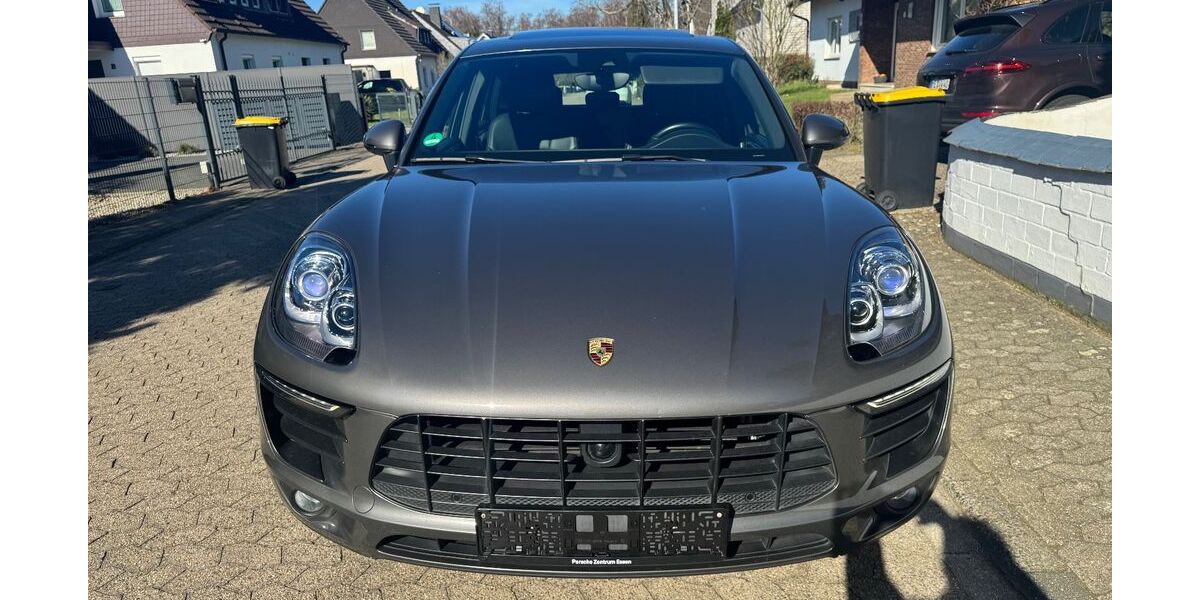 Porsche Macan 242.400 km 22.990 &euro; Ratingen 40885