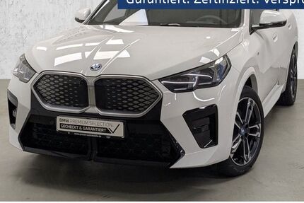 BMW iX2 2.859 km 49.240 &euro; Düsseldorf 40595