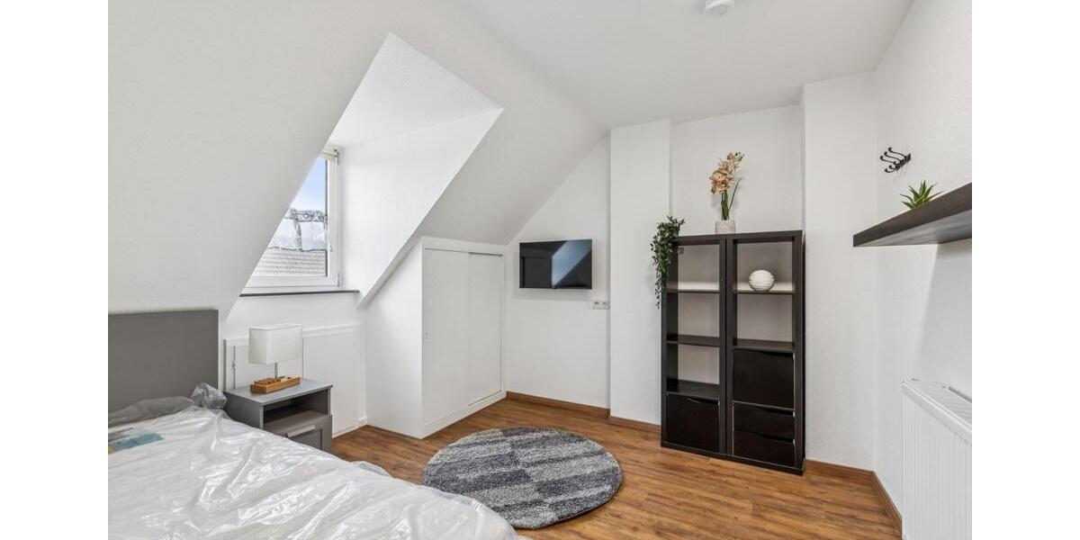 Einfamilienhaus Duisburg Essenberg - 7 Zimmer, 178 m&sup2;, 399.000&euro; | Angebot:27602979