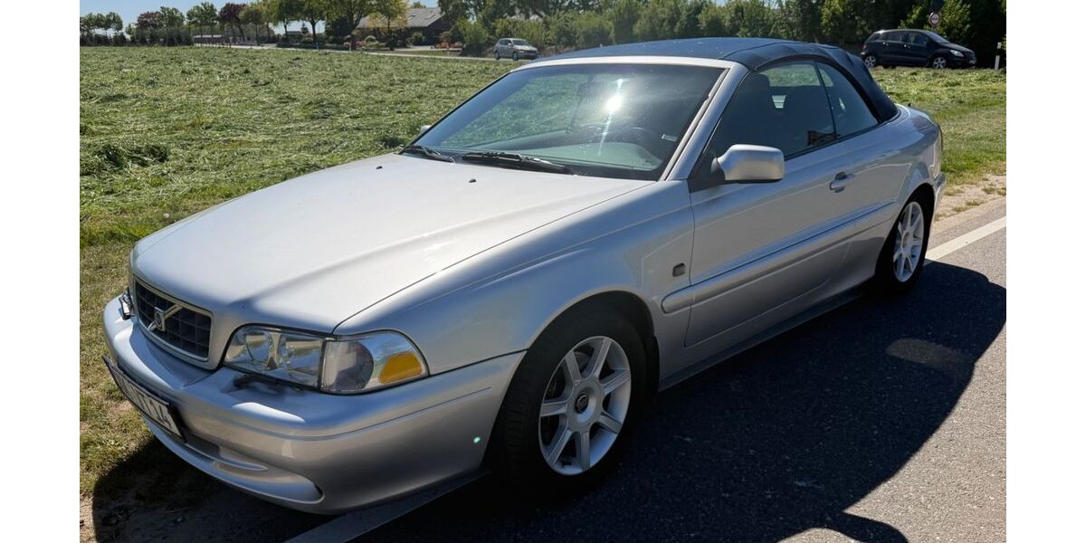 Volvo C70 148.500 km 5.500 &euro; Kempen 47906