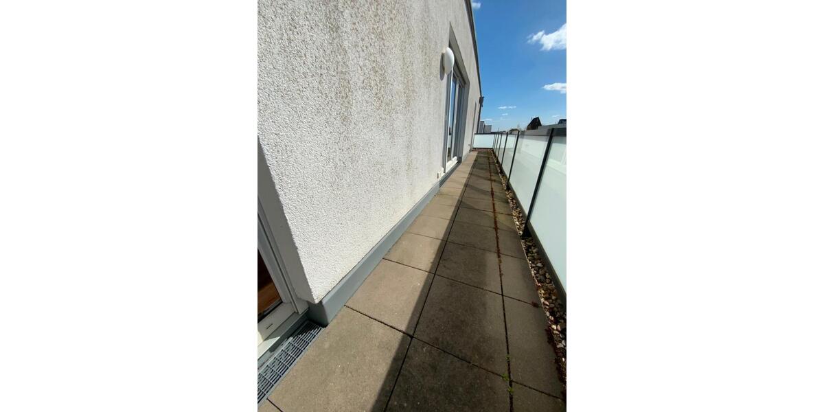 Dachgeschoßwohnung Meerbusch - 3 Zimmer, 99 m&sup2;, 1.315&euro; | Angebot:26235355