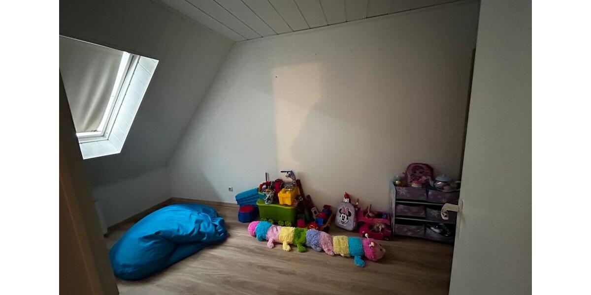 Etagenwohnung Oberhausen - 4 Zimmer, 103 m&sup2;, 249.500&euro; | Angebot:25018708