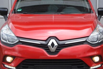 Renault Clio 82.000 km 8.350 &euro; Kaarst 41564