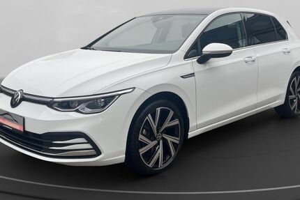 VW Golf 26.584 km 25.990 &euro; Mönchengladbach 41238