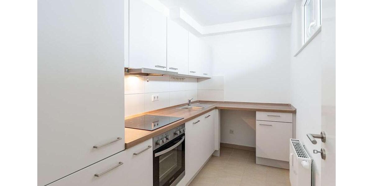 Etagenwohnung Krefeld - 1 Zimmer, 47 m&sup2;, 567&euro; | Angebot:23630891